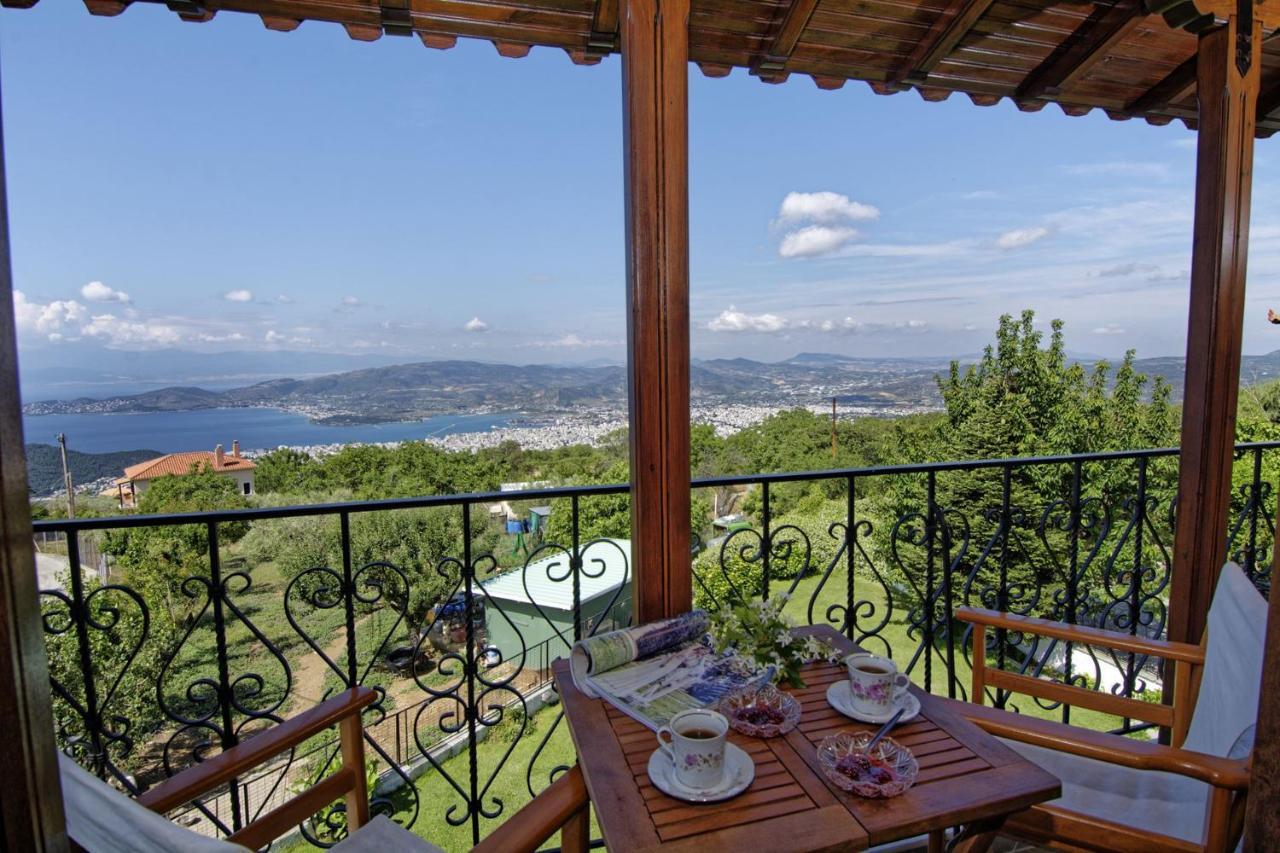 Iatrou House- Villa With Incredible View 포르테리아 외부 사진